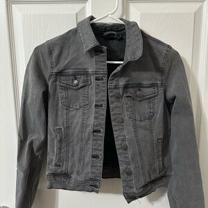 Women's Gray Denim Jacket